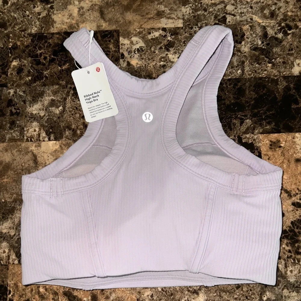 LULULEMON ribbed NULU high neck yoga bra lavender color size 4 NWT